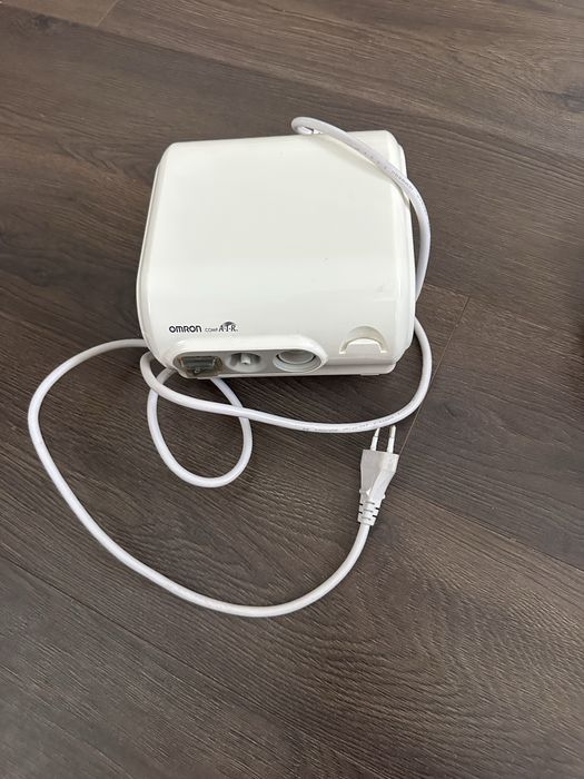 Компрессорный небулайзер Omron CompAir NE-C28P