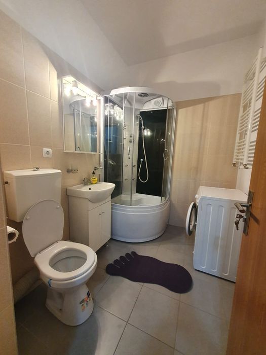Închiriez apartament cu o cameră (Garsoniera confort unu) în Alma,Turnisor,decomandat,mobilat,cu balcon!