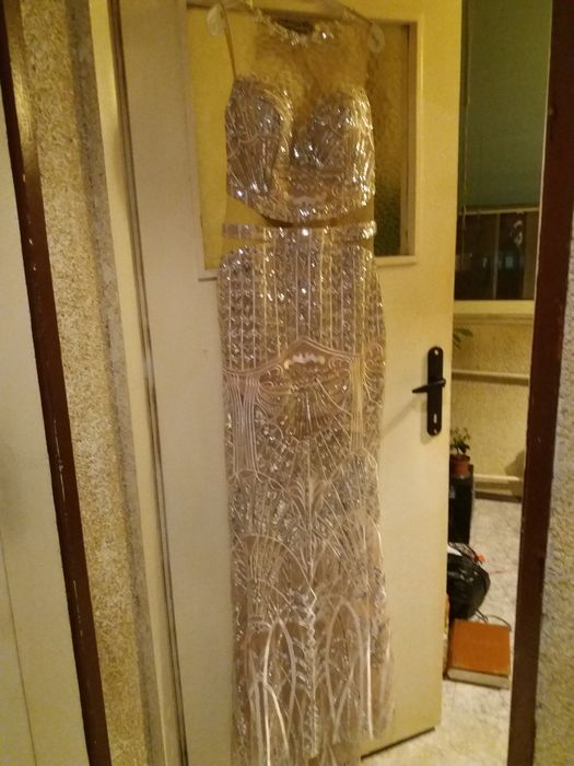 Официална  рокля