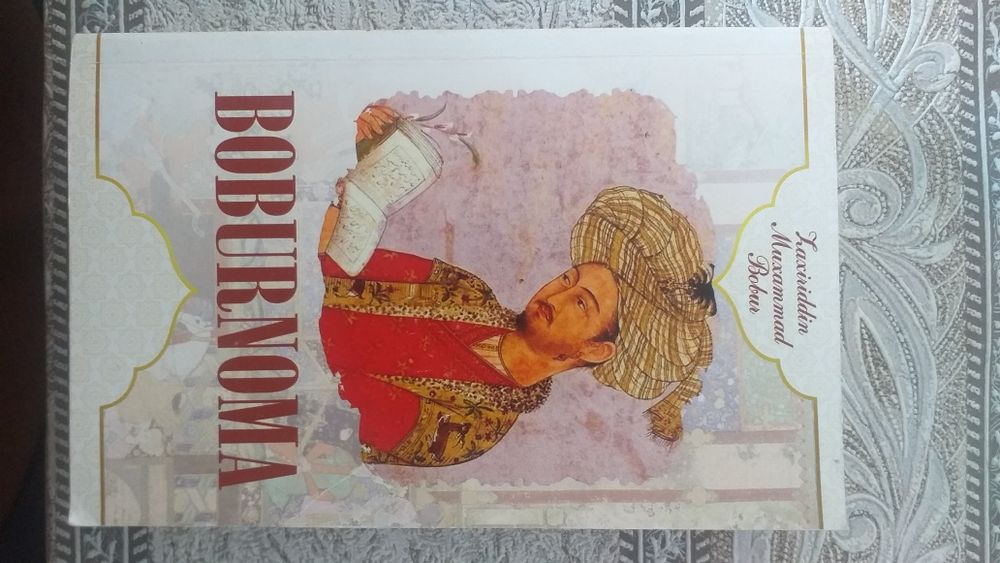Kitoblar to'plami sotiladi