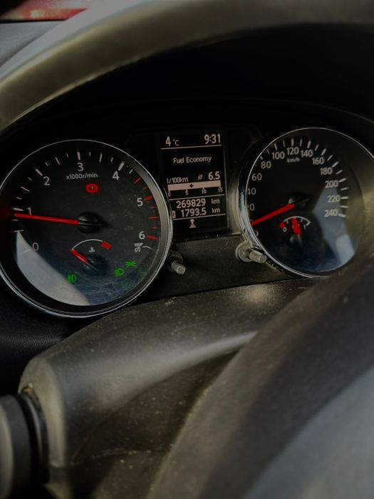 Vand Nissan Qashqhai 1,5 dci +2 ,7 locuri