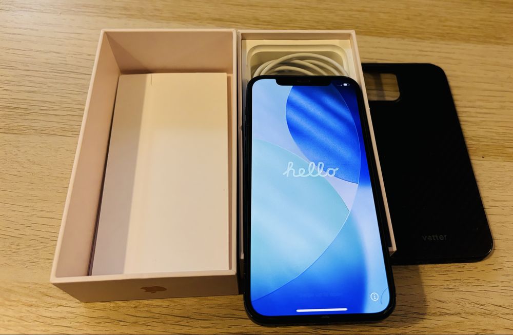 Iphone 12 ,black ,64 gb