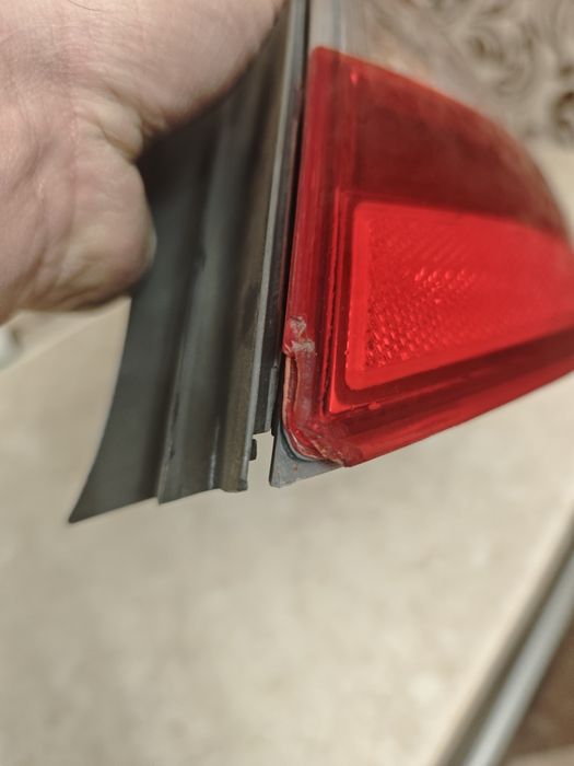 Фара хундай Грейнджер  2012