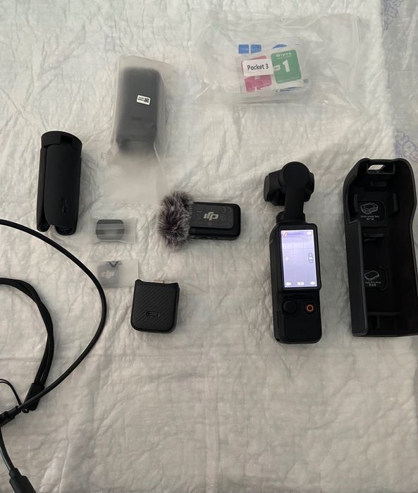 Camera DJI Osmo Pocket 3 Creator Combo