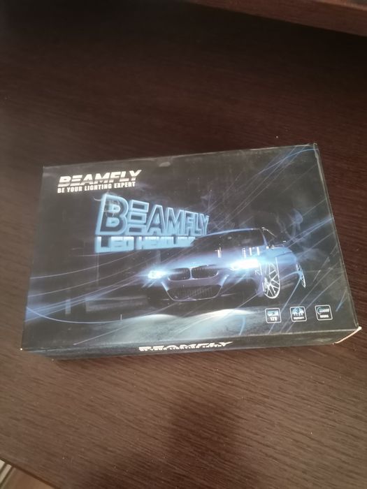 set de becuri LED pentru faruri auto