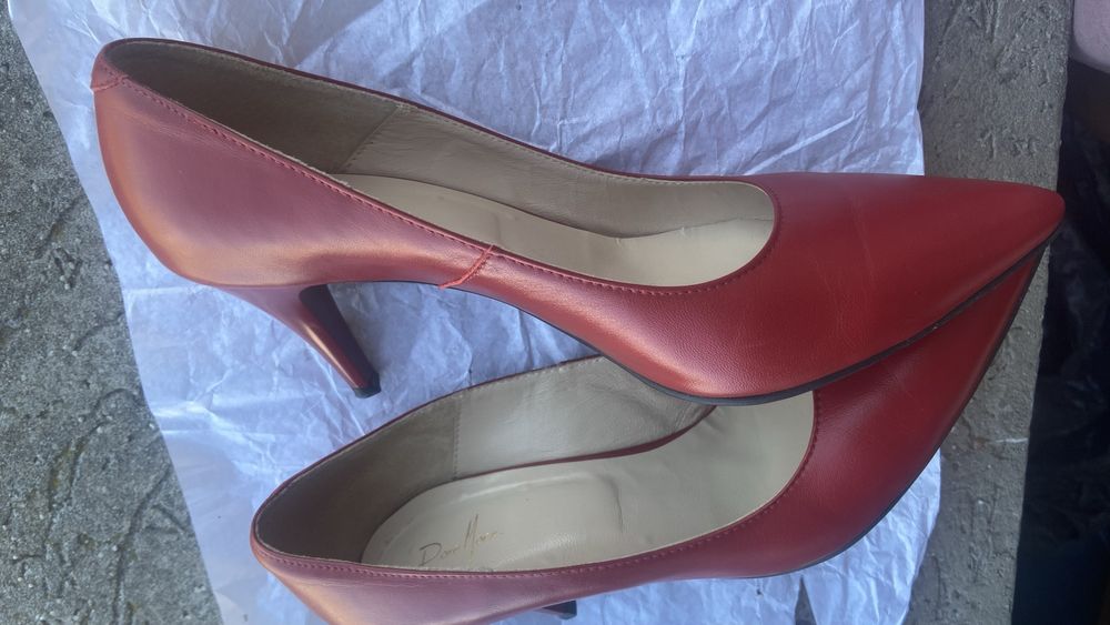 Pantofi Diane Marie Rosii masura 40 Stiletto Piele