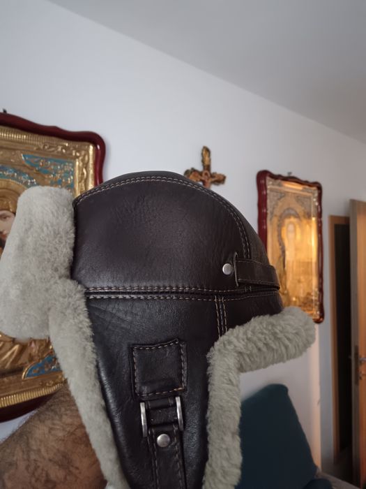 Căciulă din piele îmblănită