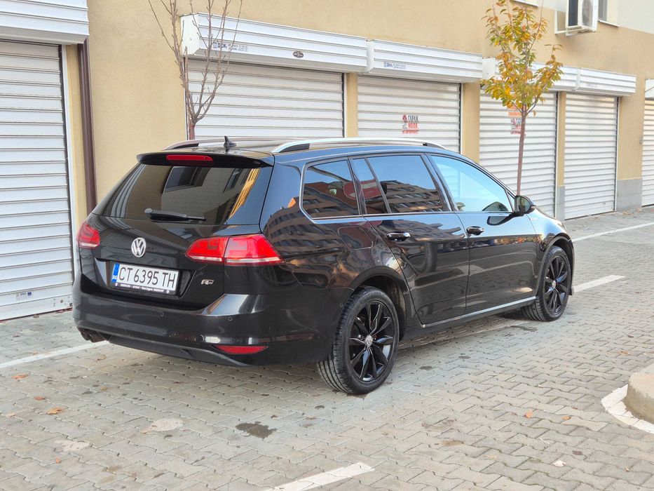 VW Golf 2.0Tdi R-Line/Distronic/сервизна история/Dynaudio голф 7