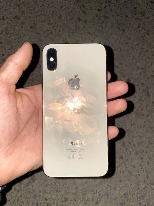 Iphone xs xotira 64