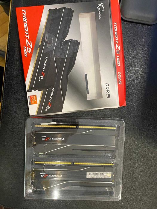 Vând memorie RAM G.SKILL Trident Z5 Neo 32GB (2x16GB) DDR5 – AMD EXPO