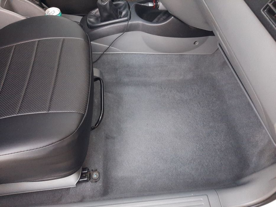 Авто мойка  предлагает свои услуги