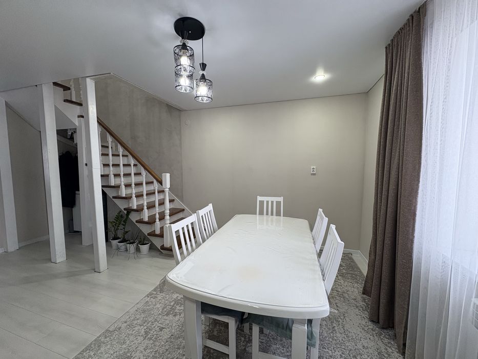 Продам дом коттедж