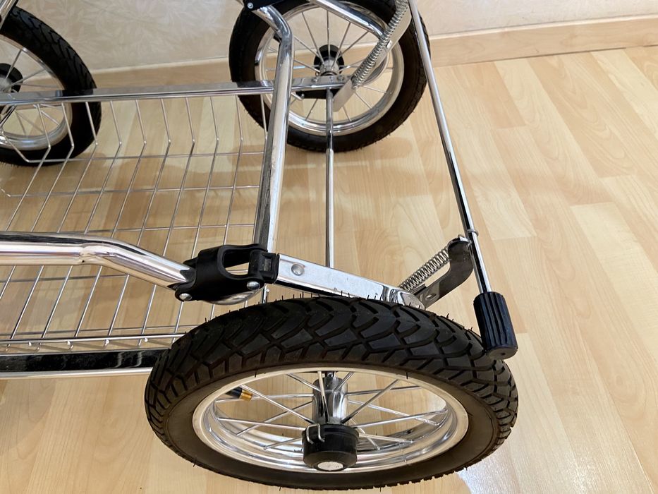 Продам королевскую коляску