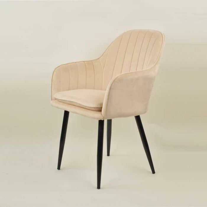 Трапезен стол ВМ313 -цвят крем кадифе