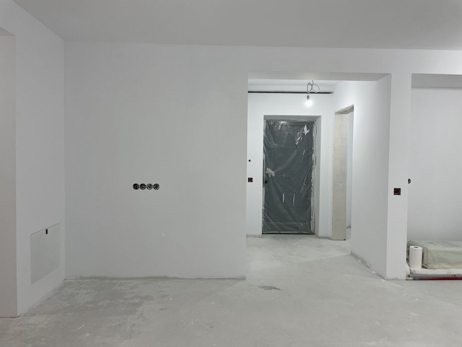 Apartament 2 camere zona Bucium bloc nou intabulat