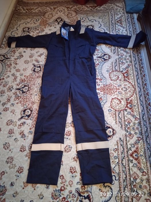 Зимны комбинизон сатылады