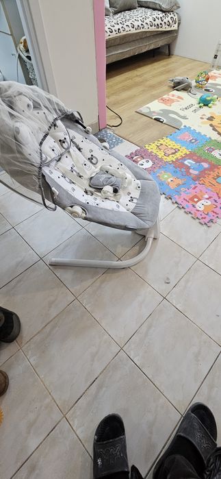 Vând leagan bebeluși