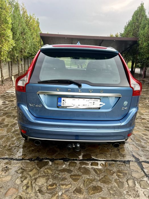VOLVO XC60 2017 — imagine 5
