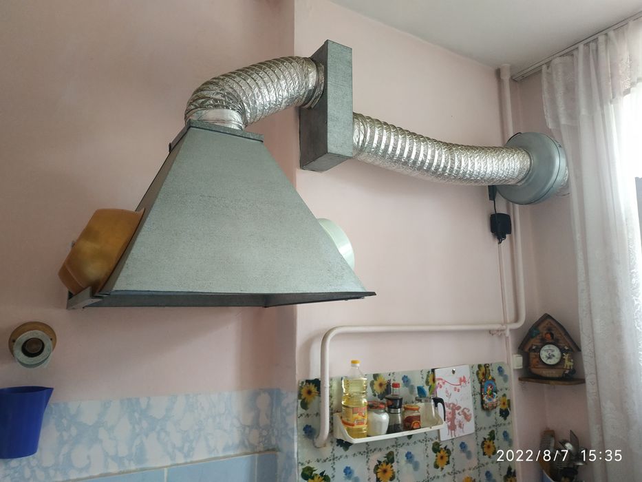 Вытяжка для столовых и кафе