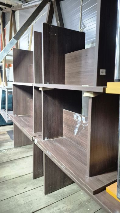 Стол обеденный,  стол для зала, стулья, диваны