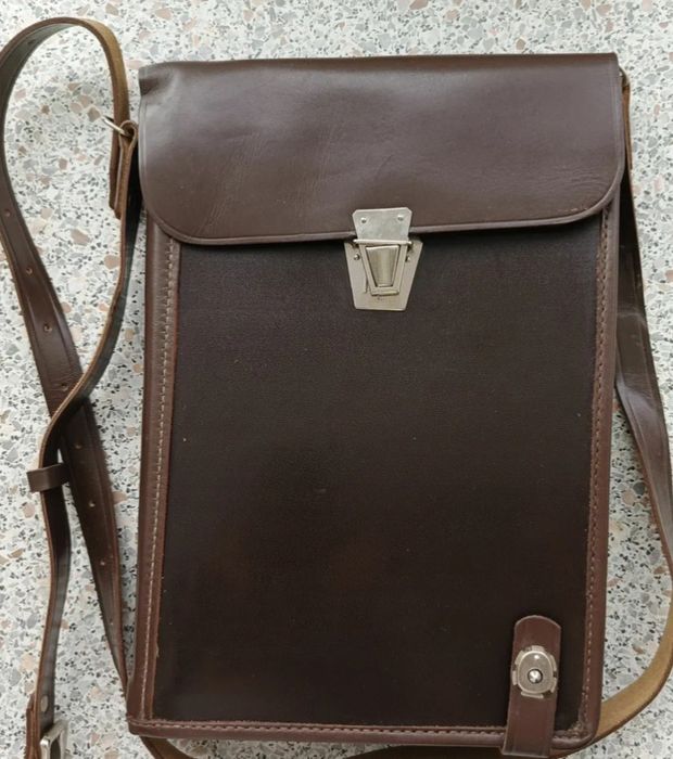 Продам военный планшет, зимний бушлат, и военную форму