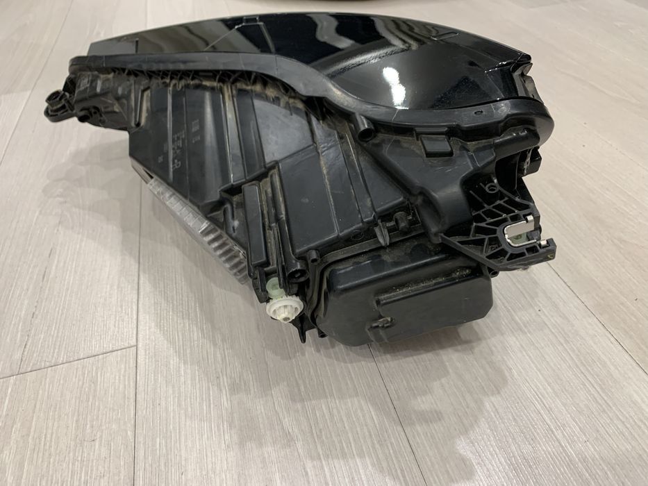 Far dreapta 2021-2023 Audi Q5 SQ5 LEDHeadlight Right 80A941034F