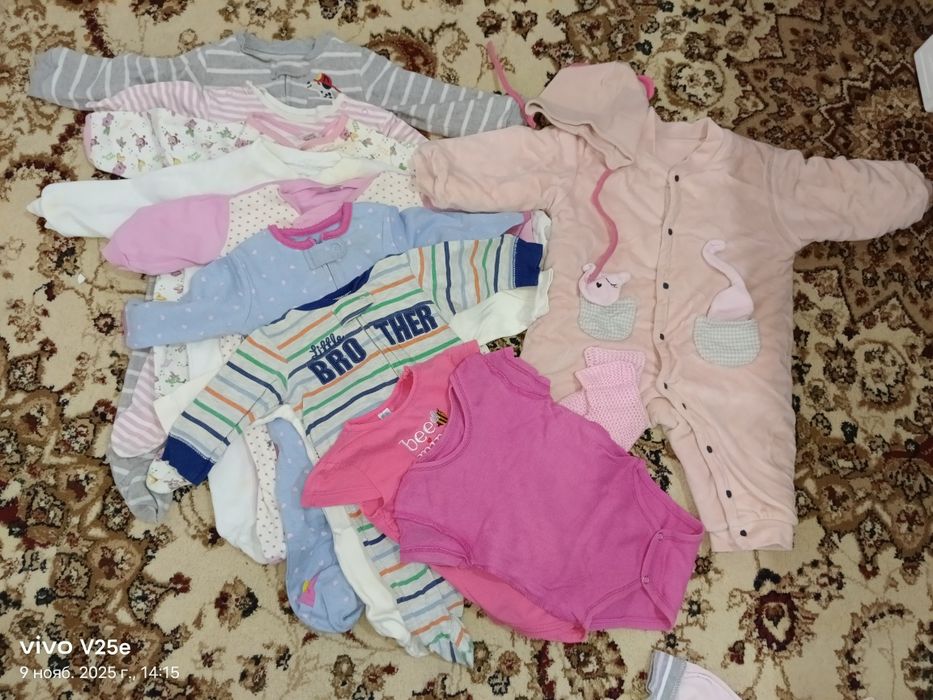 Одежда для маленьких девочек