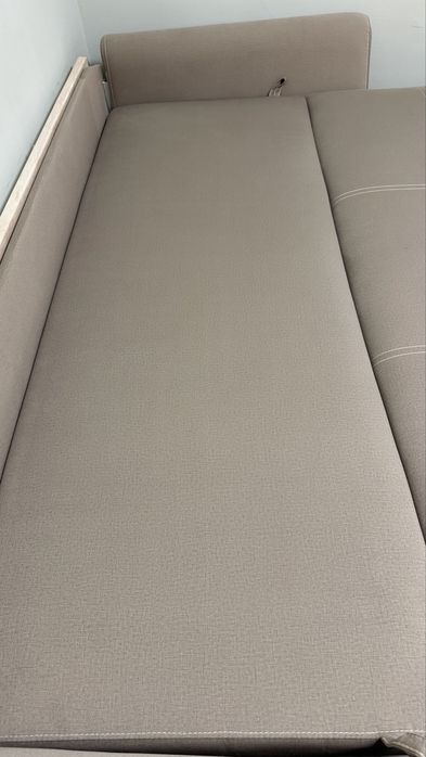 Canapea extensibila cu spatiu depozitare 235 x 100 cm