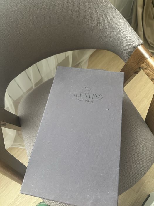 Продам обувь брендовую