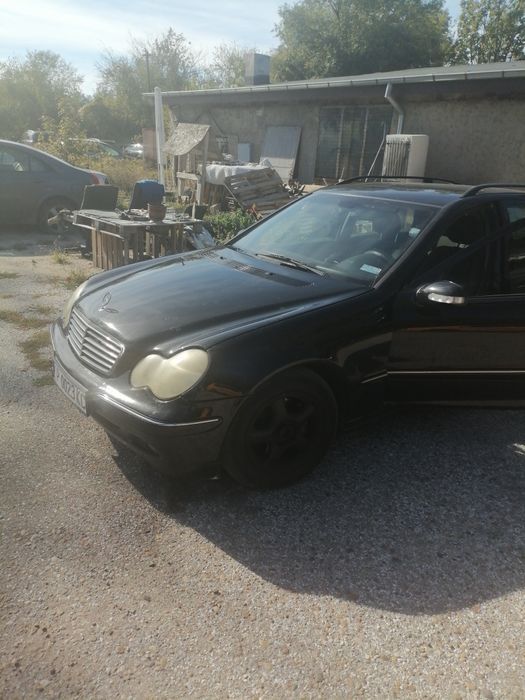 Мерцедес с180 отлично състояние