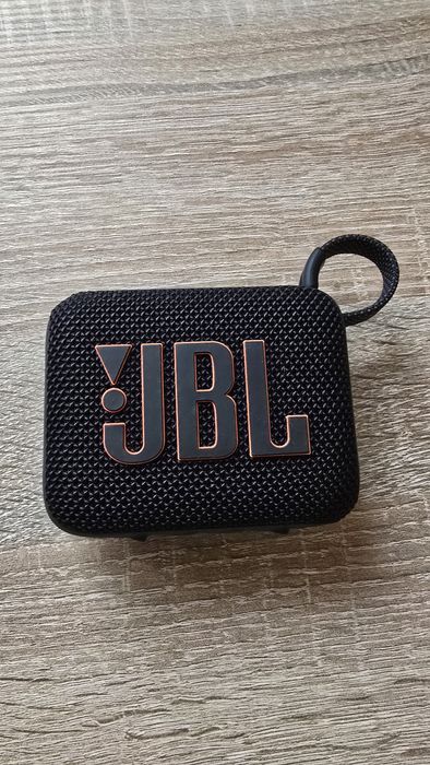 Vand boxa jbl go4