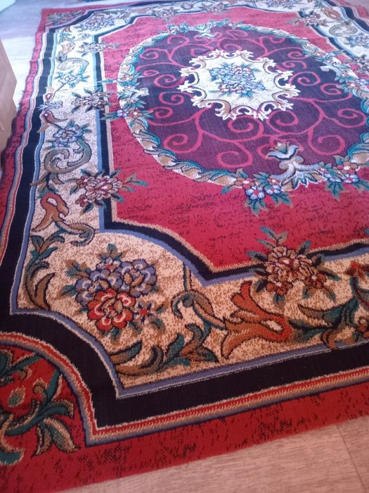 Ковер 2 на 3м. Продам