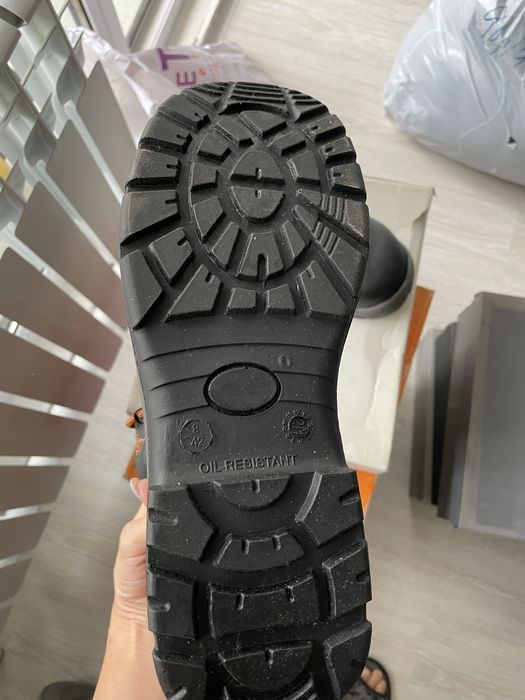 Рабочие ботинки размер 42