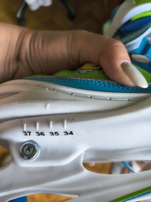 Ролери - кънки Moni