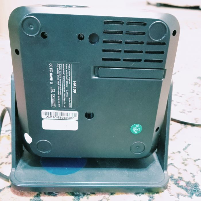 В продаже Проектор