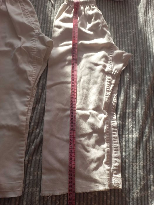 Отдам даром 2 кимоно для карате.