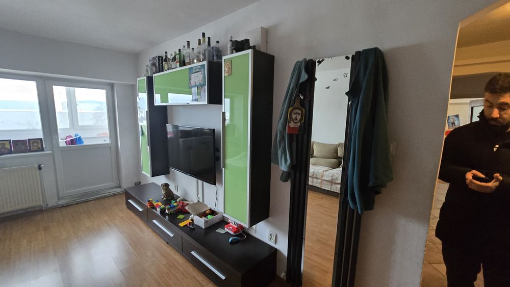 Apartament 3 camere,2 bai!