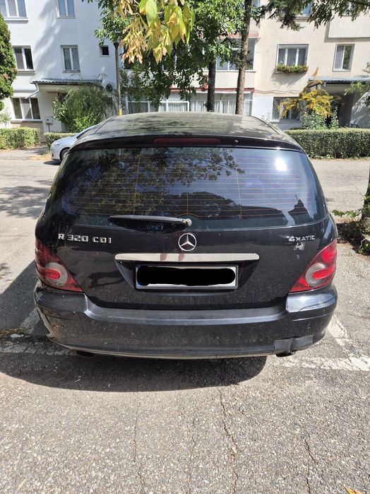 Dezmembrez Mercedes R-Class W251 3.0 CDI automat 2008
