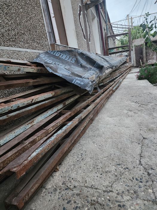 Ferma sotiladi 8metrlik bir tomoni 1metr
