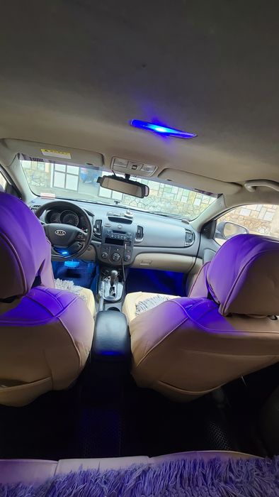Kia Forte luxs 2008