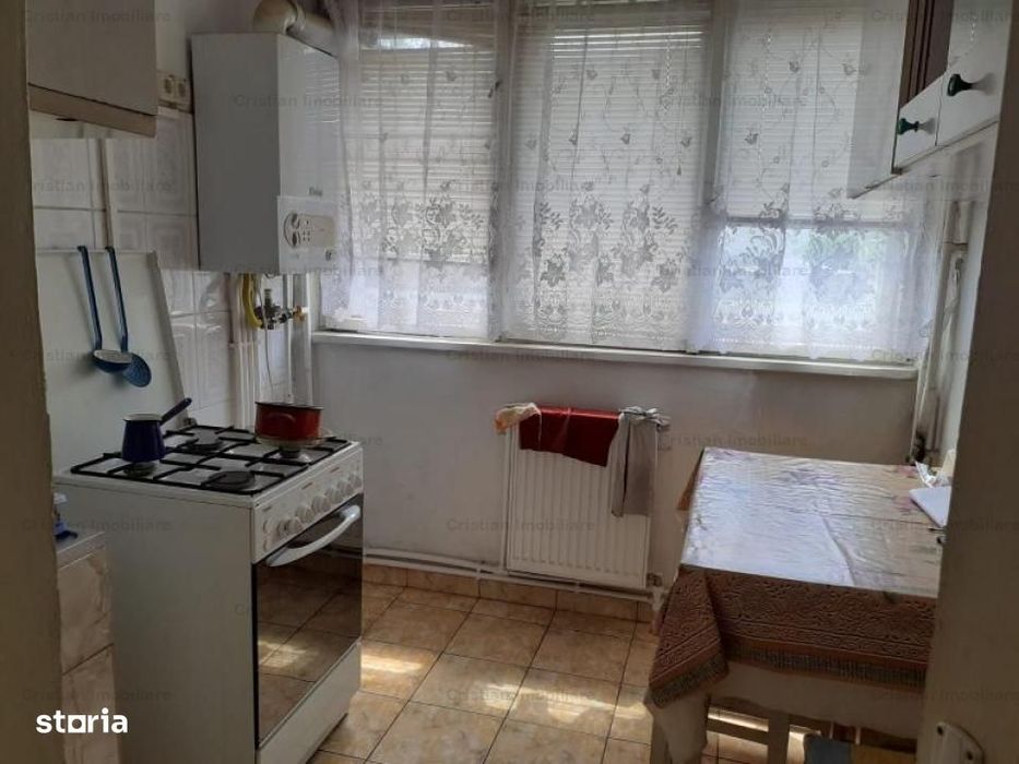 3 cam IEFTIN etaj 2 Confort 1 Gara- Autogara — fotografia 1