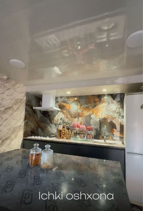 ID-236 Кибрай центр ! Продаётся участок 6 соток 12 комнат