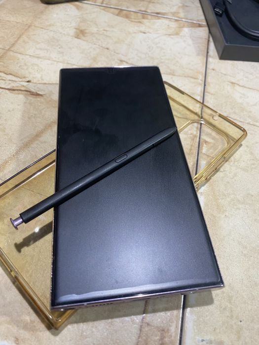 Samsung Galaxy S23 Ultra 256GB/8GB RAM - Stare Impecabilă (Ca Nou)