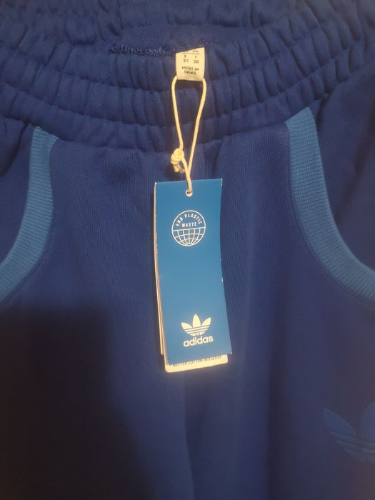 Pantaloni trening Adidas