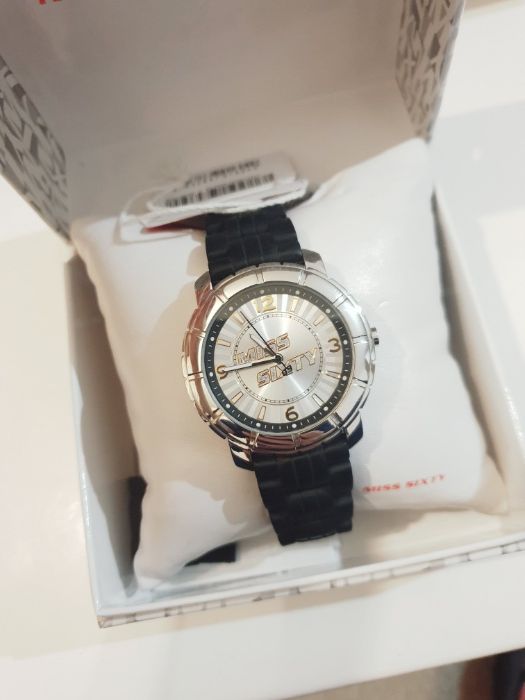 Miss sixty часовник