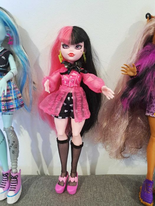 Lot 4 papusi Monster High