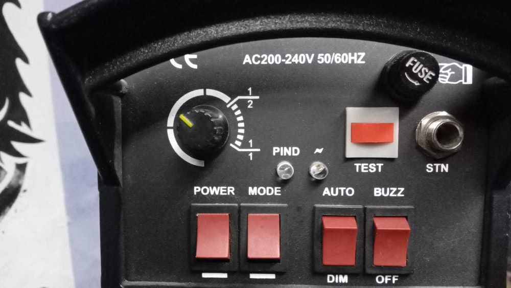 Импульсный свет и аксессуары.