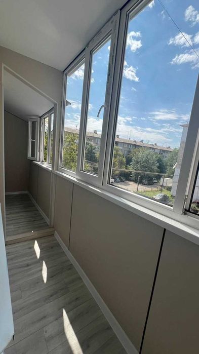 Продам  2-ком квартиру район Сити центр