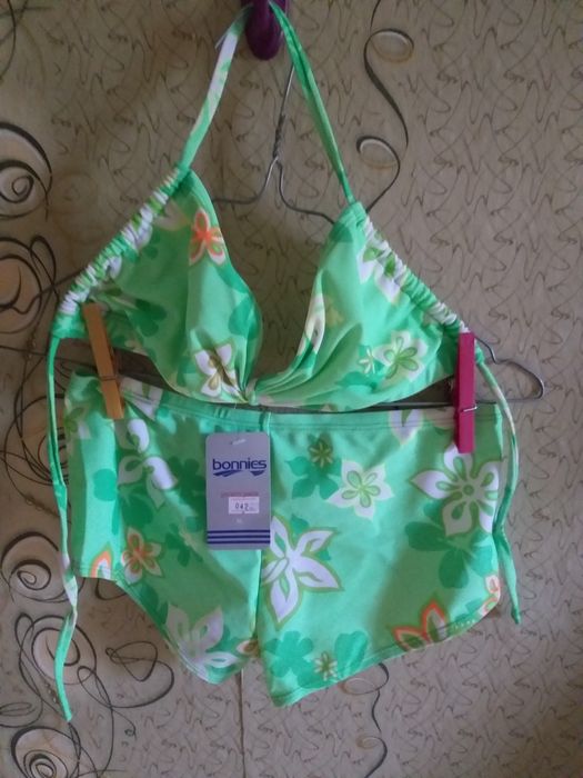 Продам купальники раздельные