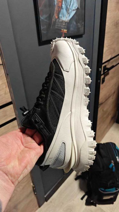 Кроссовки MONCLER